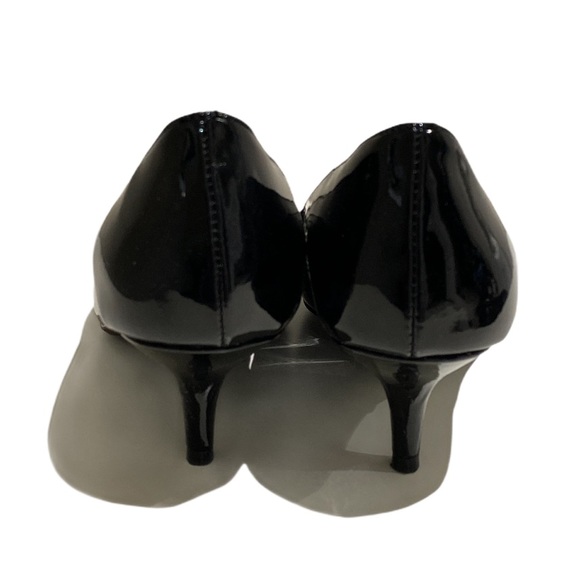 ✨NEW✨ Heels - Picture 4 of 5